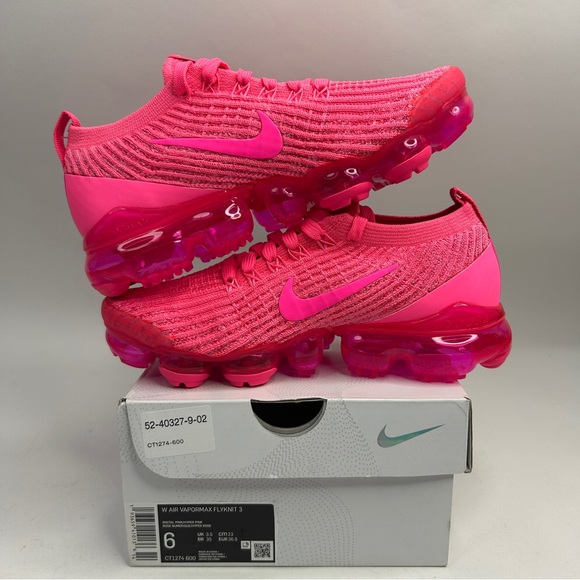 Nike Air Vapormax Flyknit 3.0 WMNS “Triple Digital Pink” 2023 - Picture 3 of 4